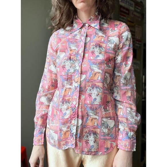 Vintage 70s Art Nouveau Print Blouse | Feminine Graphic | Disco Button-Up | M - Picture 2 of 9
